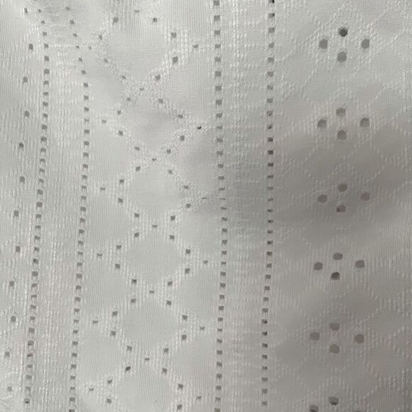 White Cropped Eyelet Women's Top - Picture 6 of 6